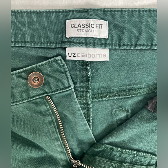 Liz Claiborne Classic Fit Women's Size 10  Strech Pants Straight - Picture 9 of 11